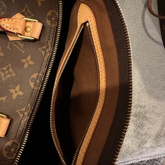 Louis Vuitton 35 Speedy Monogram -Mint/Excellent - Picture 8 of 11